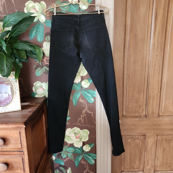 UNIQLO Tappered Ankle Jeans Size 8 - Picture 4 of 7